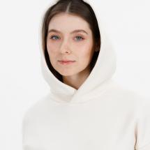 Худи оверсайз унисекс Snuggie, молочно-белое / Миниатюра модельного (1000)