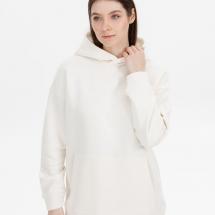 Худи оверсайз унисекс Snuggie, молочно-белое / Миниатюра модельного (1000)