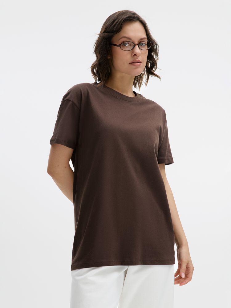 Футболка унисекс Regent 150, темно-коричневая (шоколад) / Миниатюра модельного (1000)