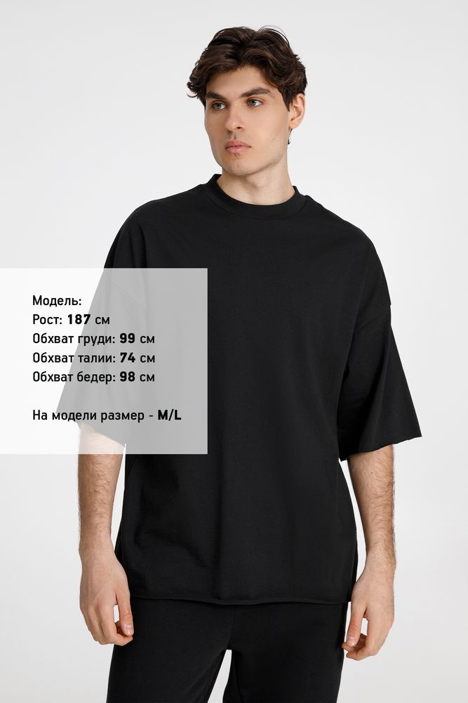 Футболка оверсайз унисекс T9, черная / Миниатюра модельного (1000)