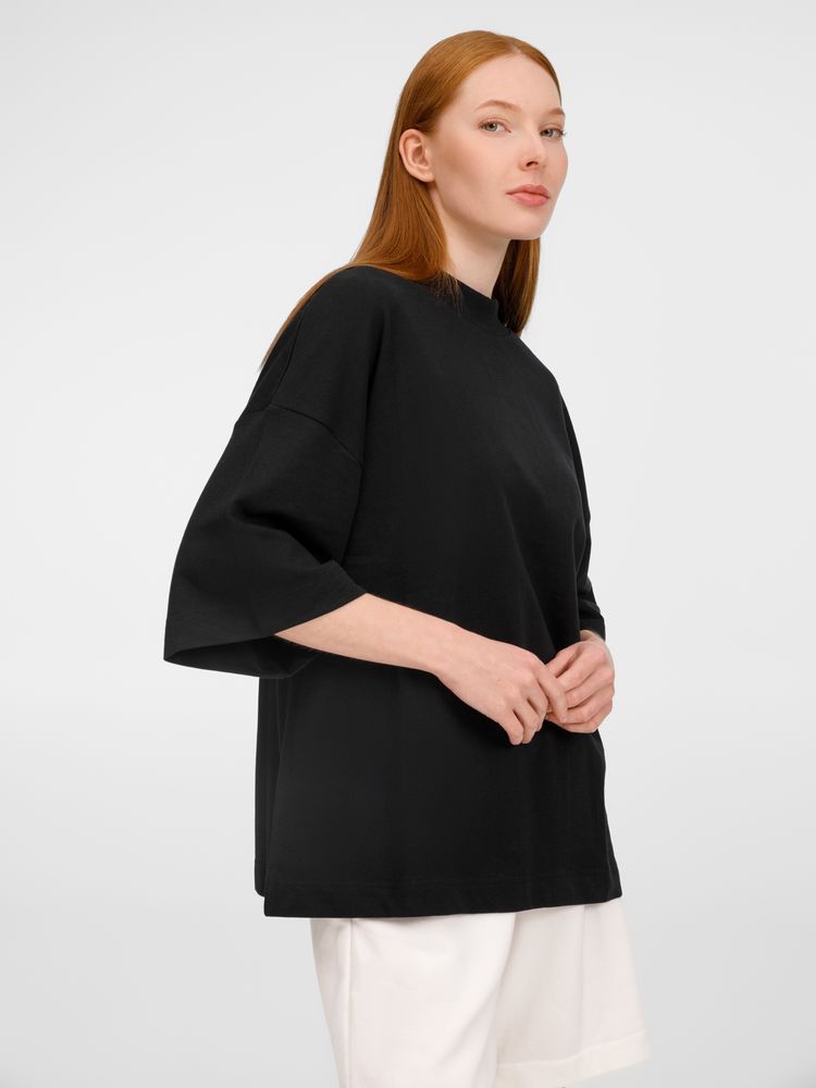 Футболка оверсайз унисекс T9, черная / Миниатюра модельного (1000)