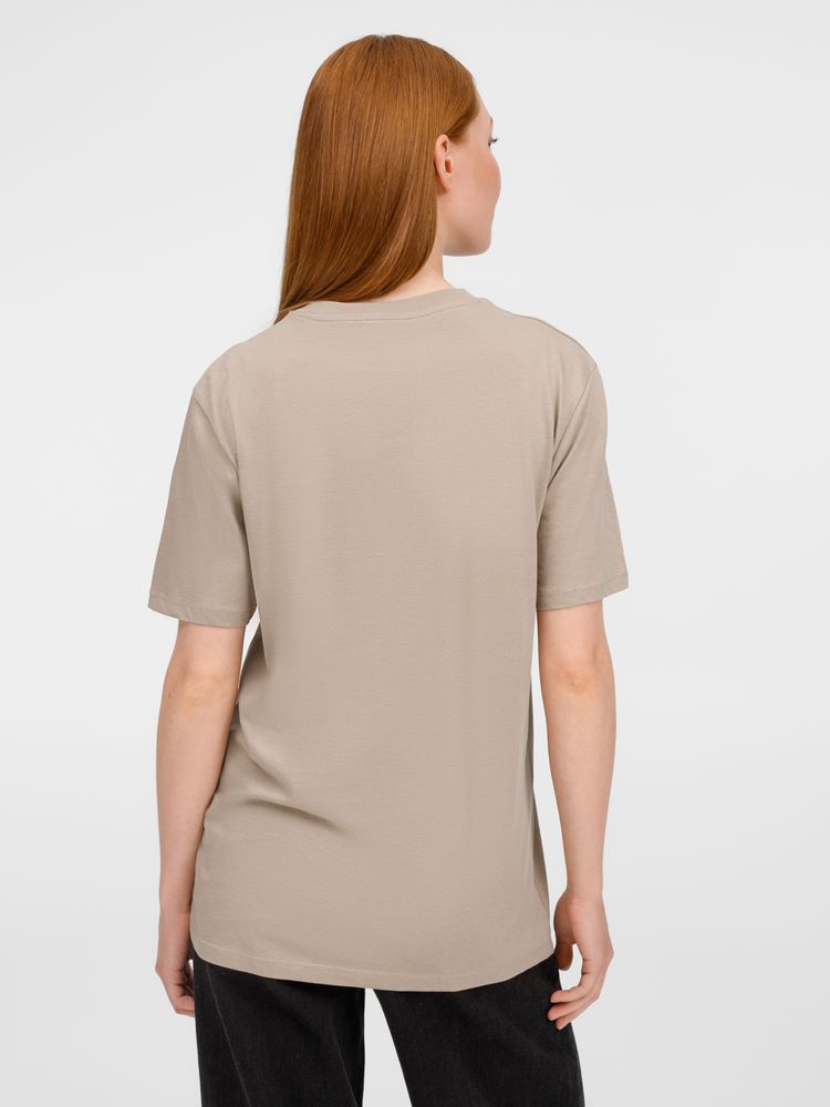 Футболка унисекс Legend, серо-бежевая / Миниатюра модельного (1000)