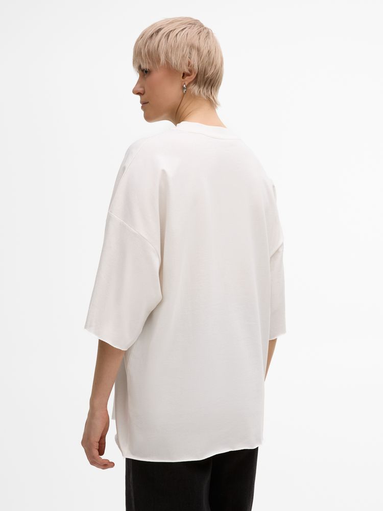 Футболка унисекс T1, молочно-белая / Миниатюра модельного (1000)