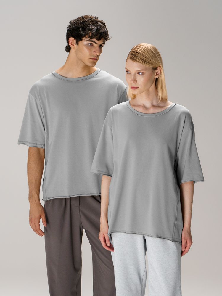 Футболка оверсайз унисекс Vozduh, светло-серая / Миниатюра модельного (1000)