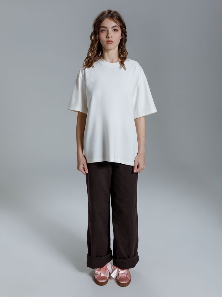 Футболка оверсайз Kangas, белая / Миниатюра модельного (1000)