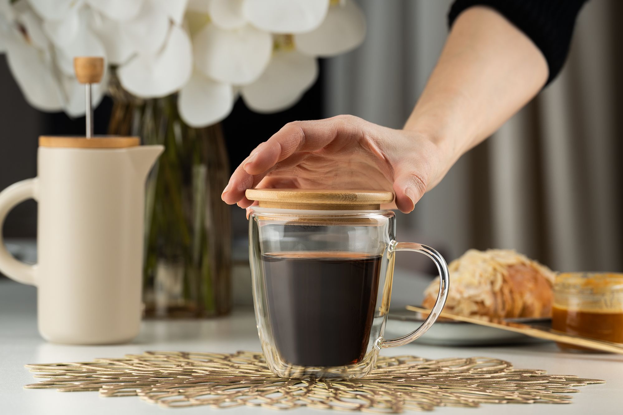 Кружка с двойными стенками Kupla с бамбуковой крышкой / Миниатюра WWW (2000)