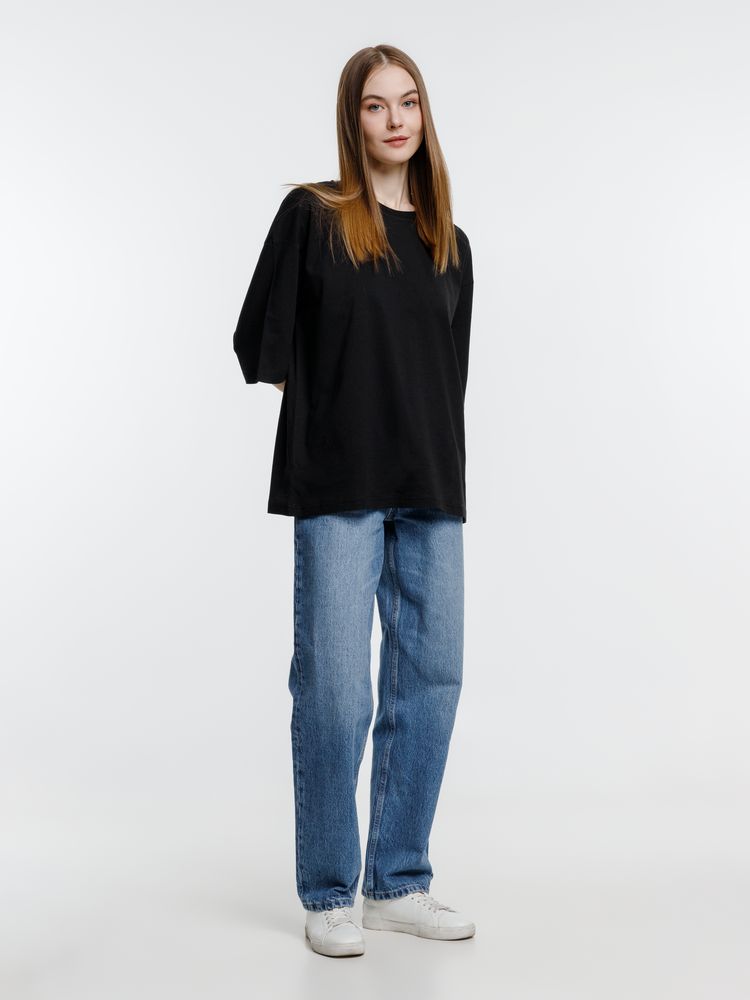 Футболка оверсайз унисекс Base Space, черная / Миниатюра модельного (1000)