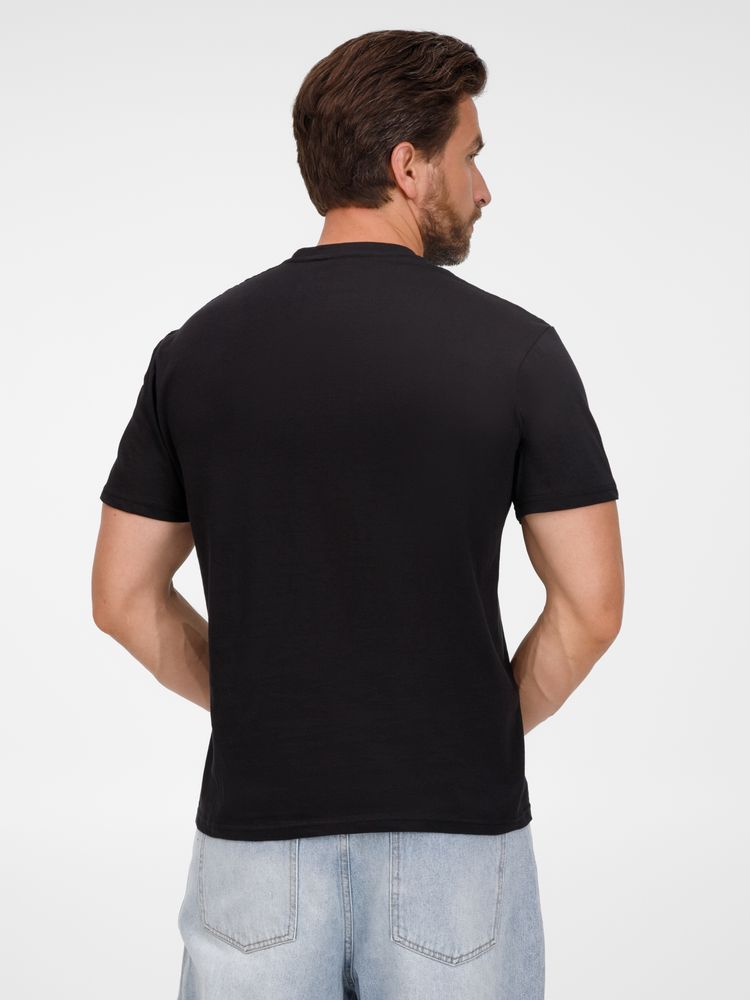 Футболка унисекс Legend, черная / Миниатюра модельного (1000)