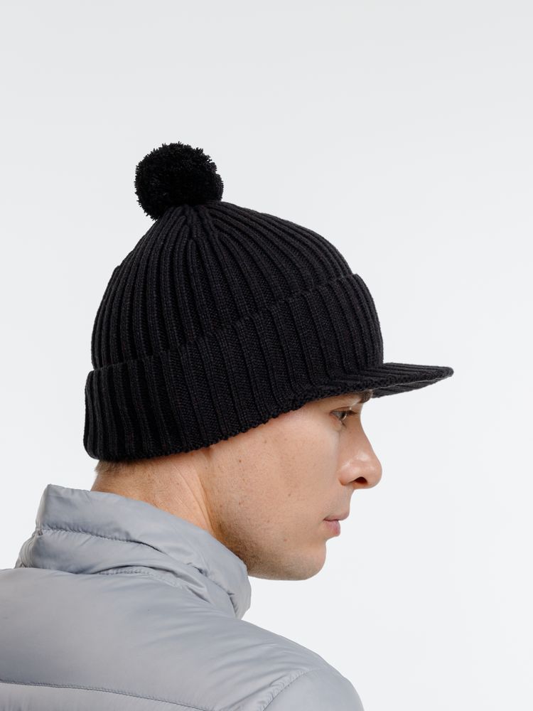 Вязаная шапка с козырьком Peaky, черная / Миниатюра WWW (1000)