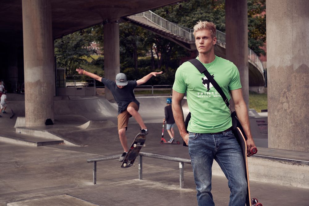 Футболка мужская Heavy, бордовая / Миниатюра WWW (1000)