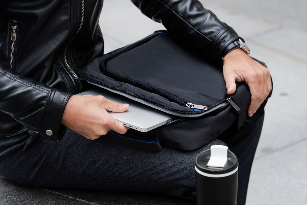 Рюкзак 2 в 1 onBoard, черный / Миниатюра WWW (1000)