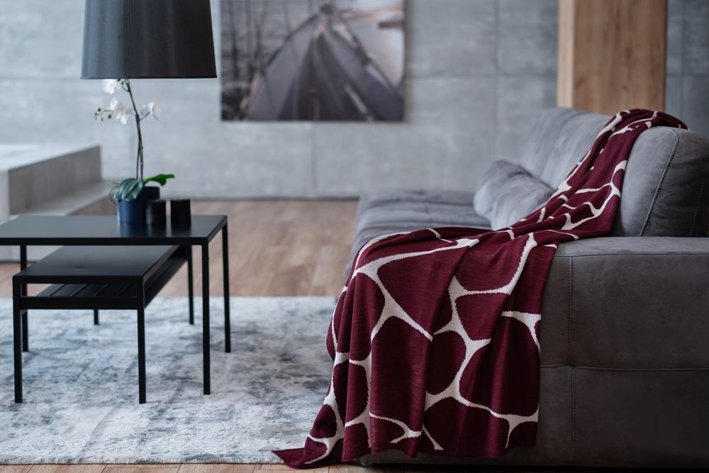 Плед Giraffe, бежевый с бордовым / Миниатюра WWW (1000)