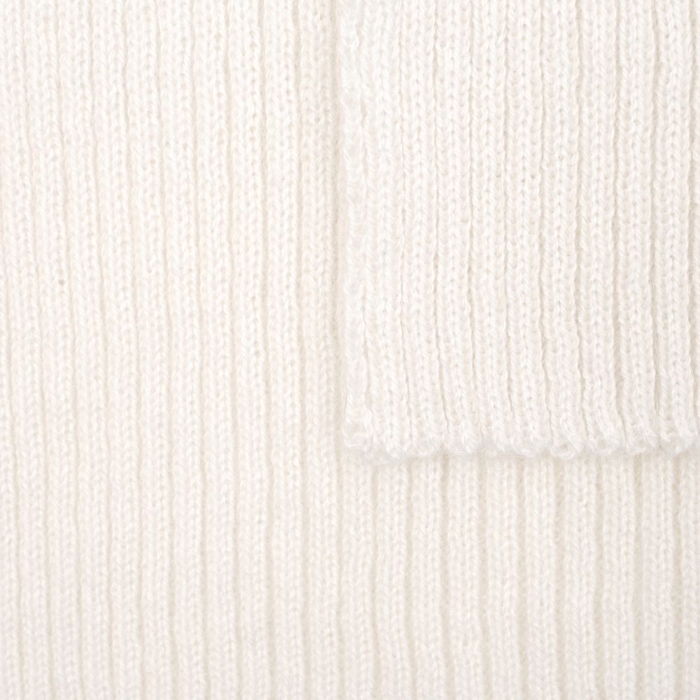 Шарф Capris, молочно-белый / Миниатюра WWW (1000)