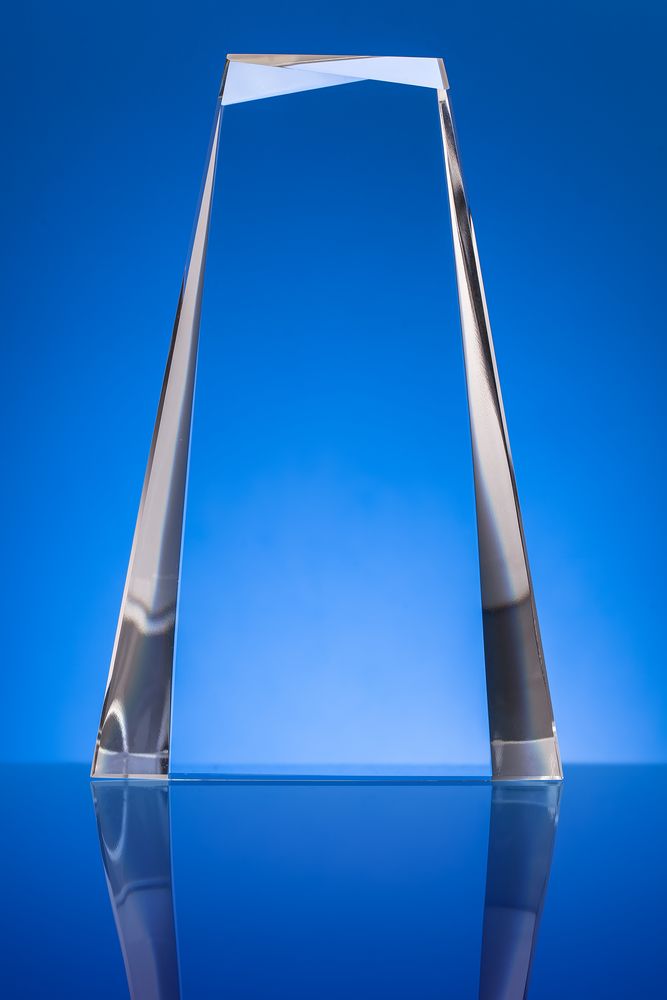 Стела Eminence, большая, в подарочной коробке / Миниатюра WWW (1000)