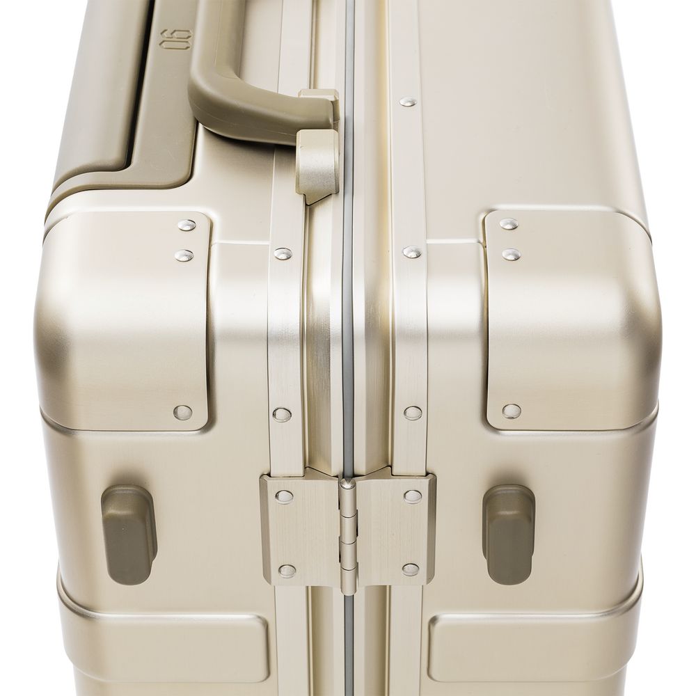 Чемодан Metal Luggage, золотистый / Миниатюра WWW (1000)