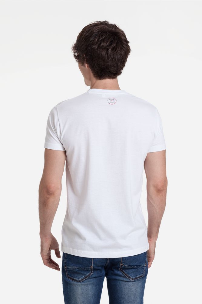 Футболка мужская приталенная «Любовь — тишина», белая / Миниатюра WWW (1000)