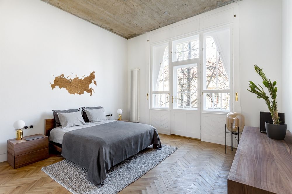 Деревянная карта России, орех / Миниатюра WWW (1000)