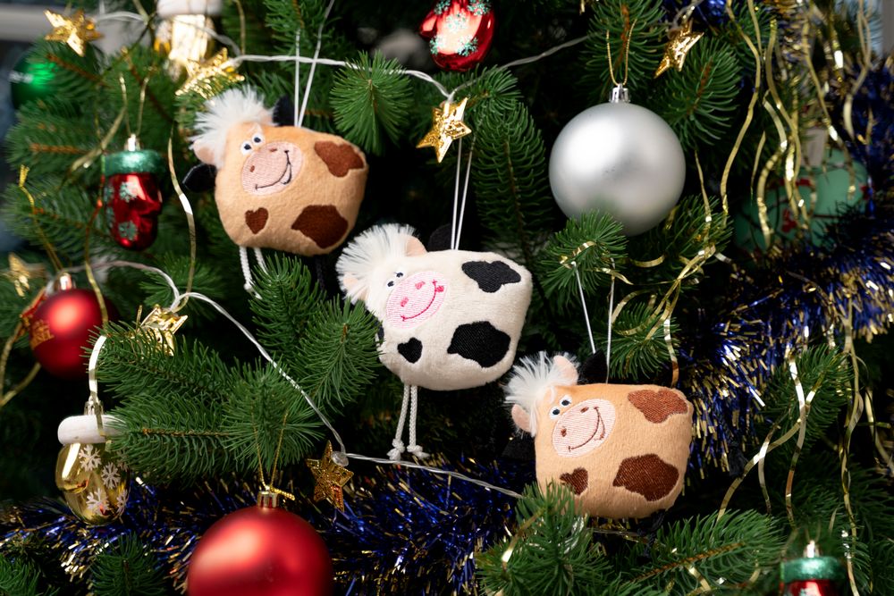 Игрушка-подвеска Boogey Moogey Bright / Миниатюра WWW (1000)