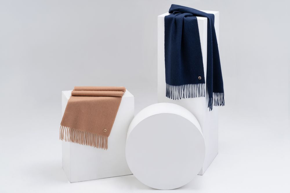 Шарф Noble, бежевый / Миниатюра WWW (1000)