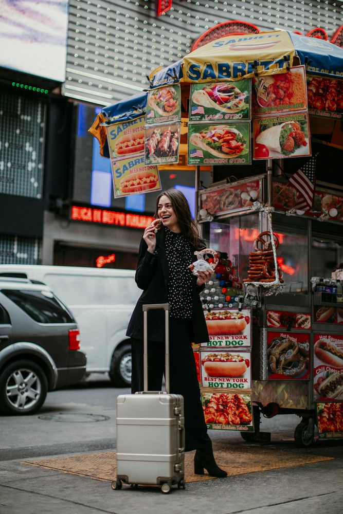 Чемодан Metal Luggage, золотистый / Миниатюра WWW (1000)