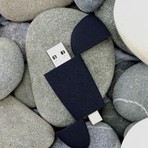 Флешка Pebble Type-C, USB 3.0, черная, 32 Гб / Миниатюра WWW (1000)