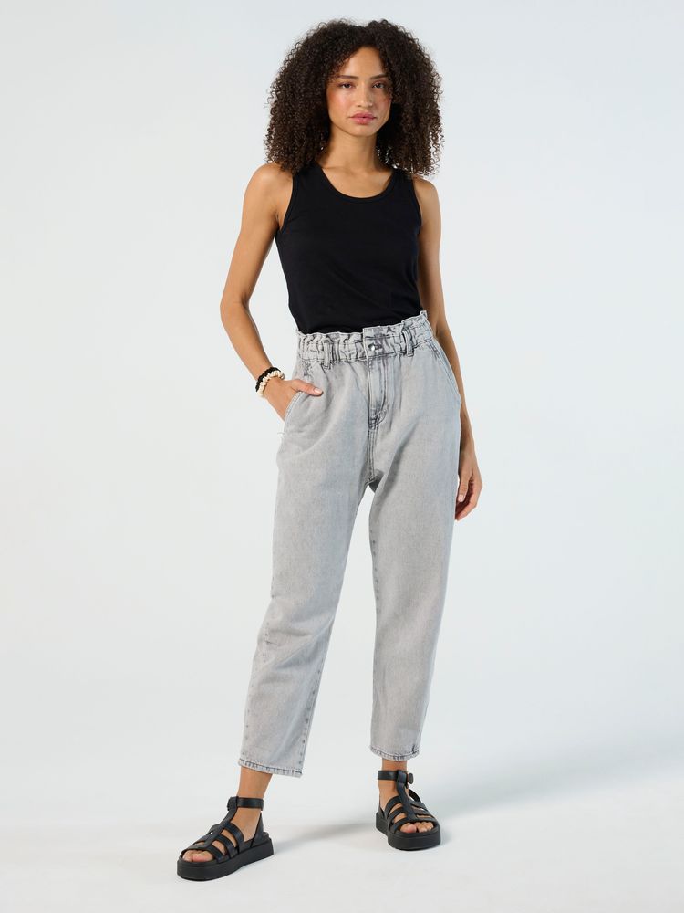 Майка женская Jane 150, белая / Миниатюра имиджевого (1000)