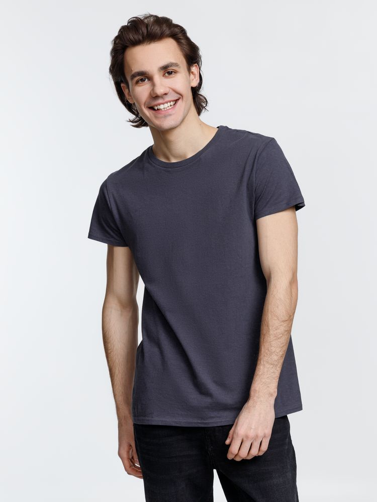 Футболка мужская Crusader Men, темно-серая (графит) / Миниатюра модельного (1000)