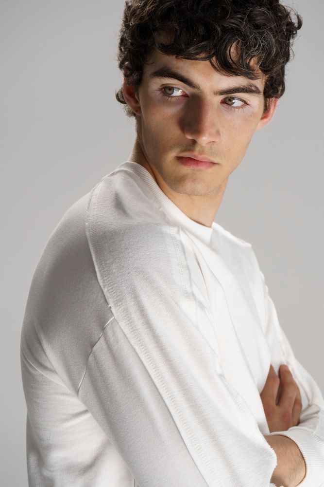 Свитшот унисекс Vozduh, молочно-белый / Миниатюра модельного (1000)