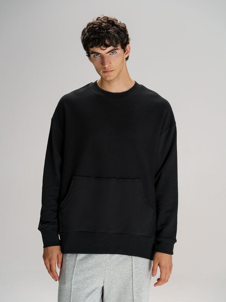 Свитшот оверсайз унисекс Vozduh, черный / Миниатюра модельного (1000)