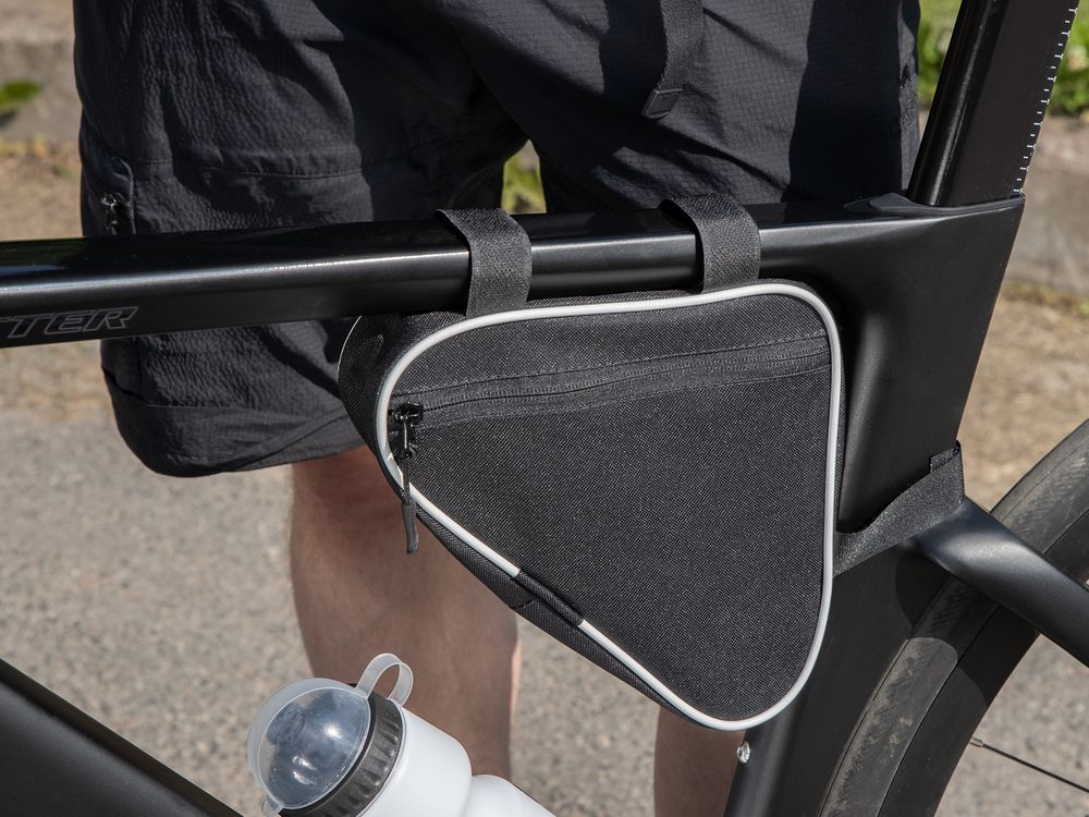 Велосумка на раму BikeLine Mini, черная с белым / Миниатюра имиджевого (1000)