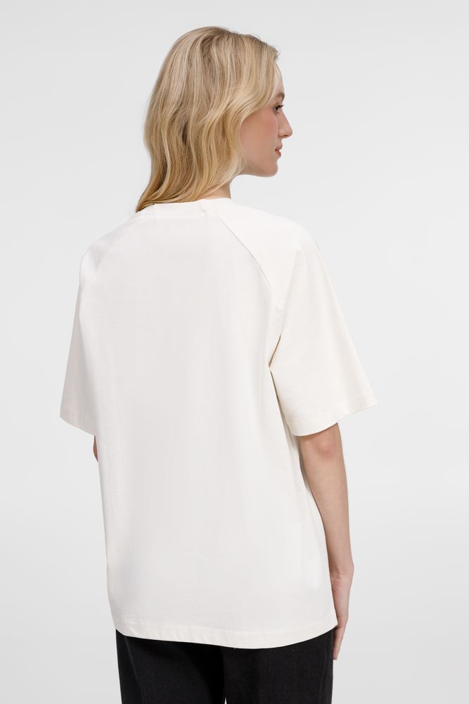 Футболка оверсайз унисекс Avenu, молочно-белая / Миниатюра модельного (1000)
