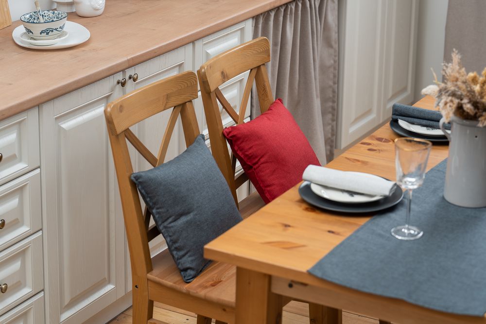 Наволочка Settle In, темно-серая / Миниатюра имиджевого (1000)