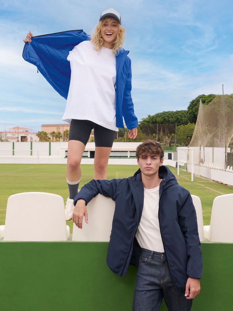 Куртка софтшелл с капюшоном мужская Falcon Men, черная / Миниатюра модельного (1000)