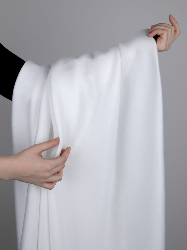 Дорожный плед Voyager 2, белый / Миниатюра имиджевого (1000)