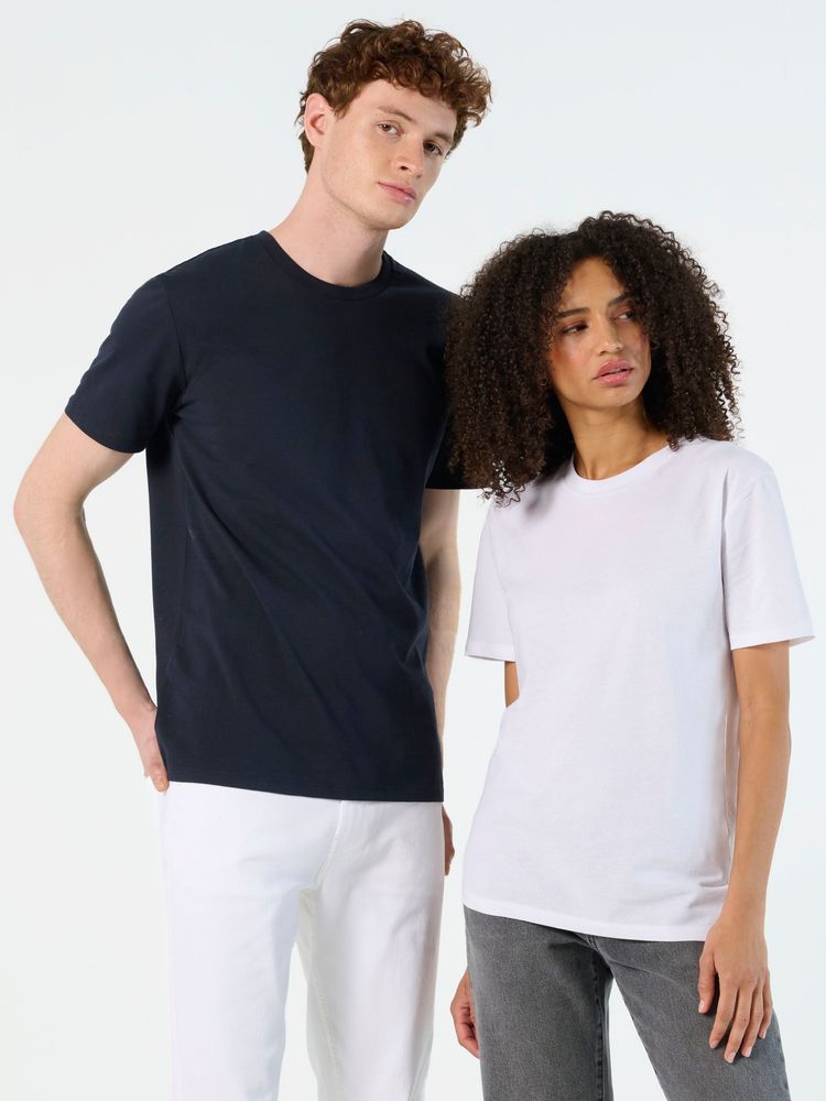 Футболка Odyssey, черная / Миниатюра имиджевого (1000)