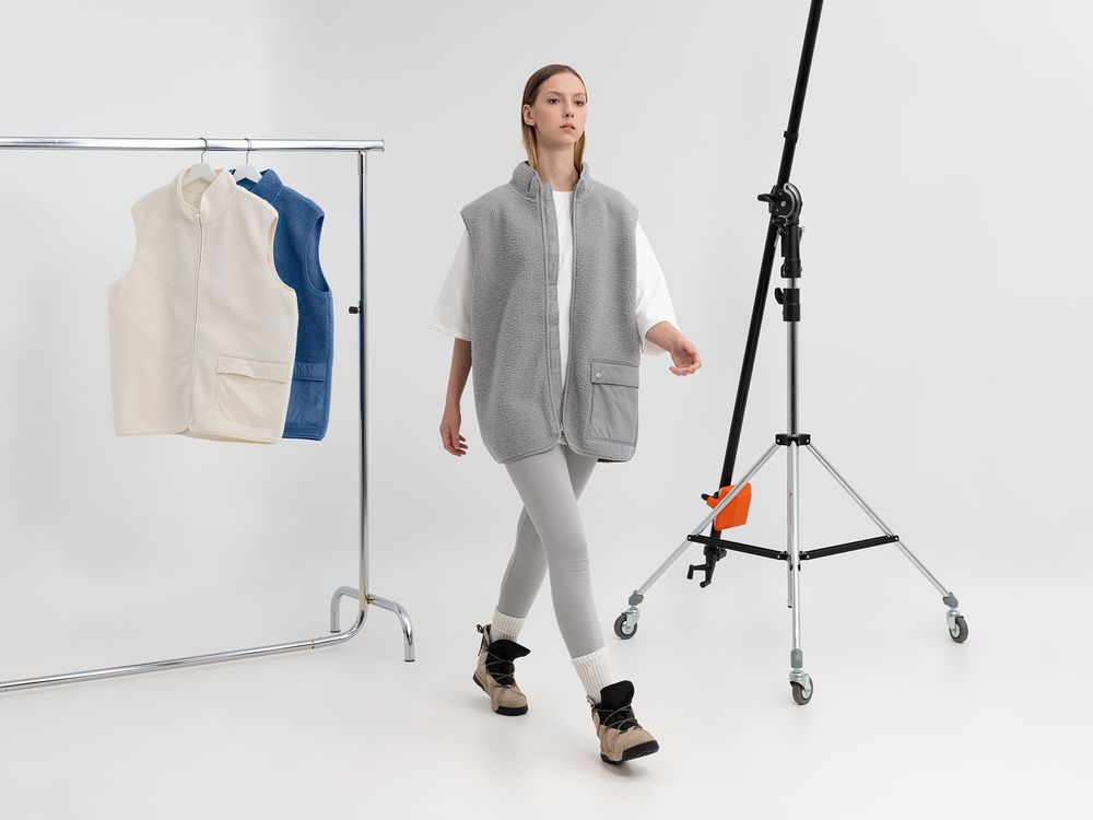 Жилет унисекс Oblako, светло-серый / Миниатюра модельного (1000)