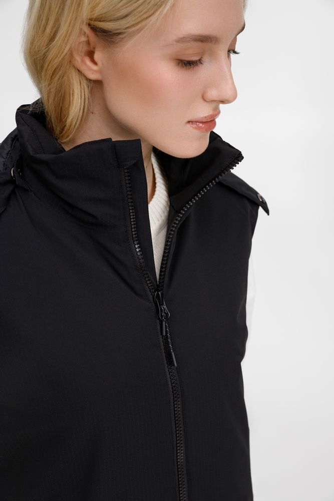 Жилет унисекс Sfera, черный / Миниатюра модельного (1000)