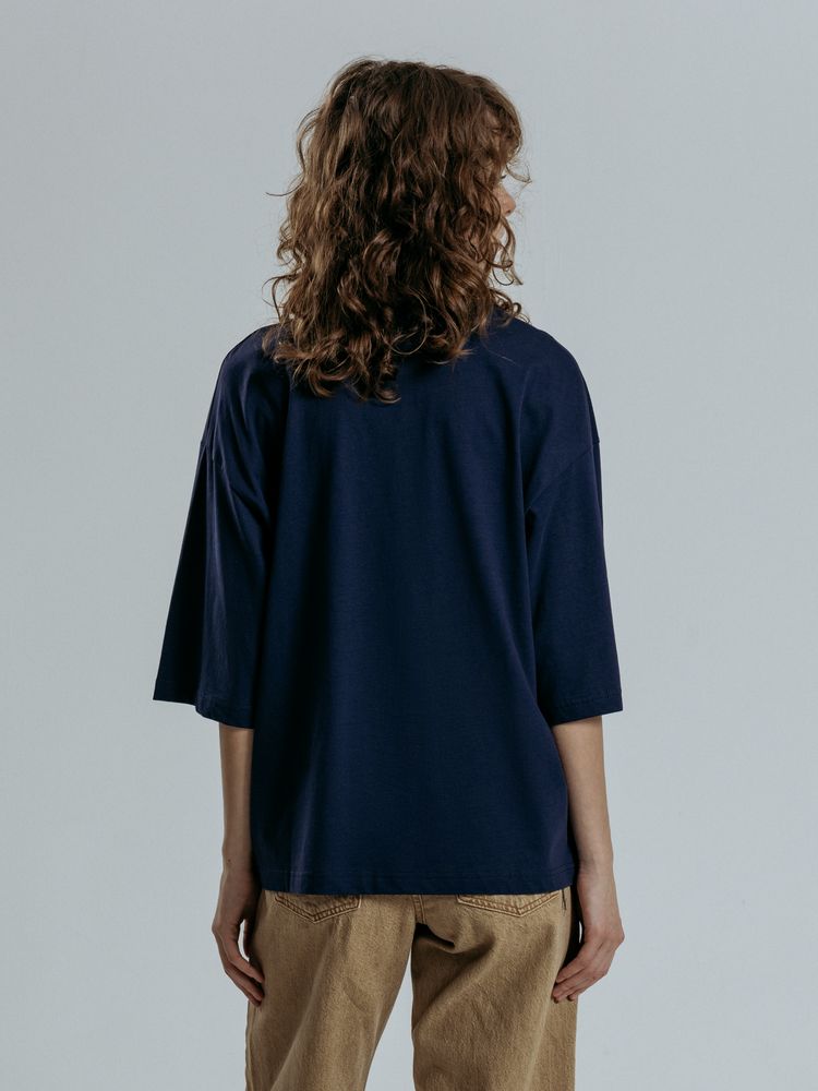 Футболка оверсайз унисекс Base Space, темно-синяя / Миниатюра модельного (1000)