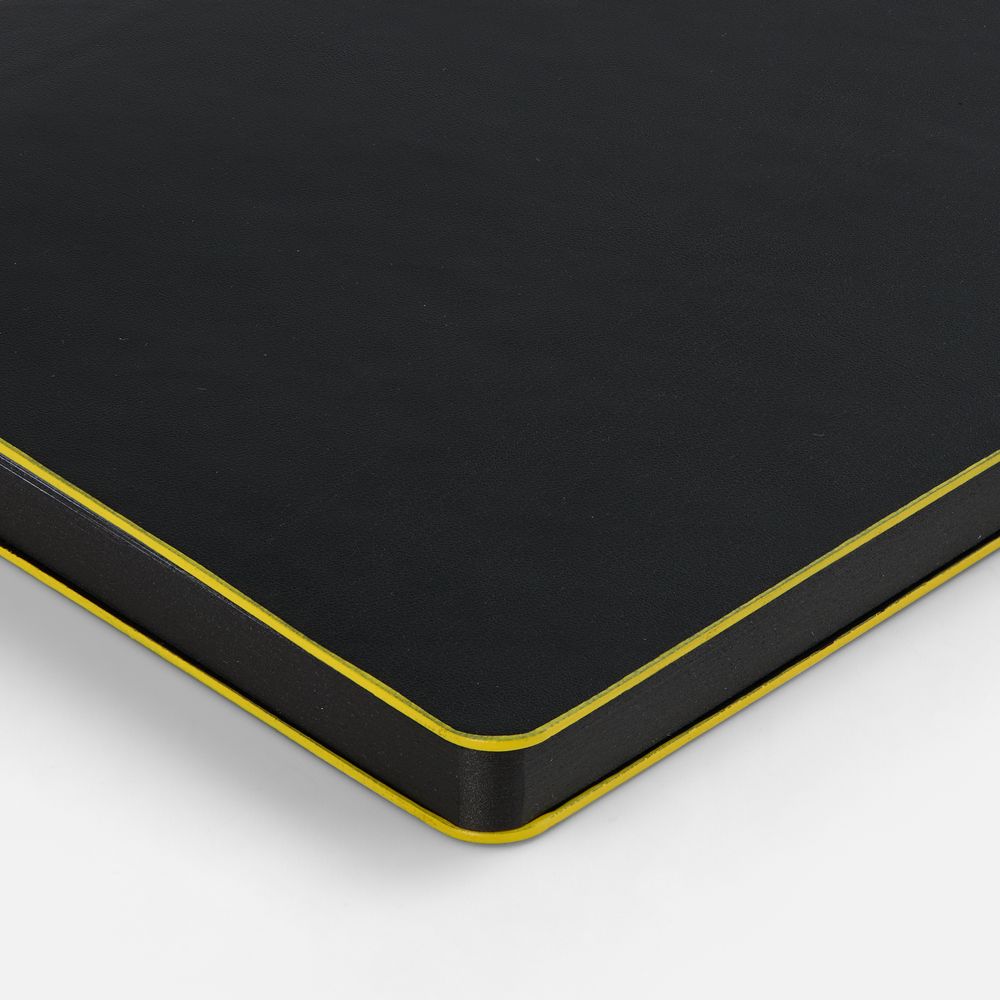 Ежедневник Trait, недатированный, черный с желтым / Миниатюра WWW (1000)