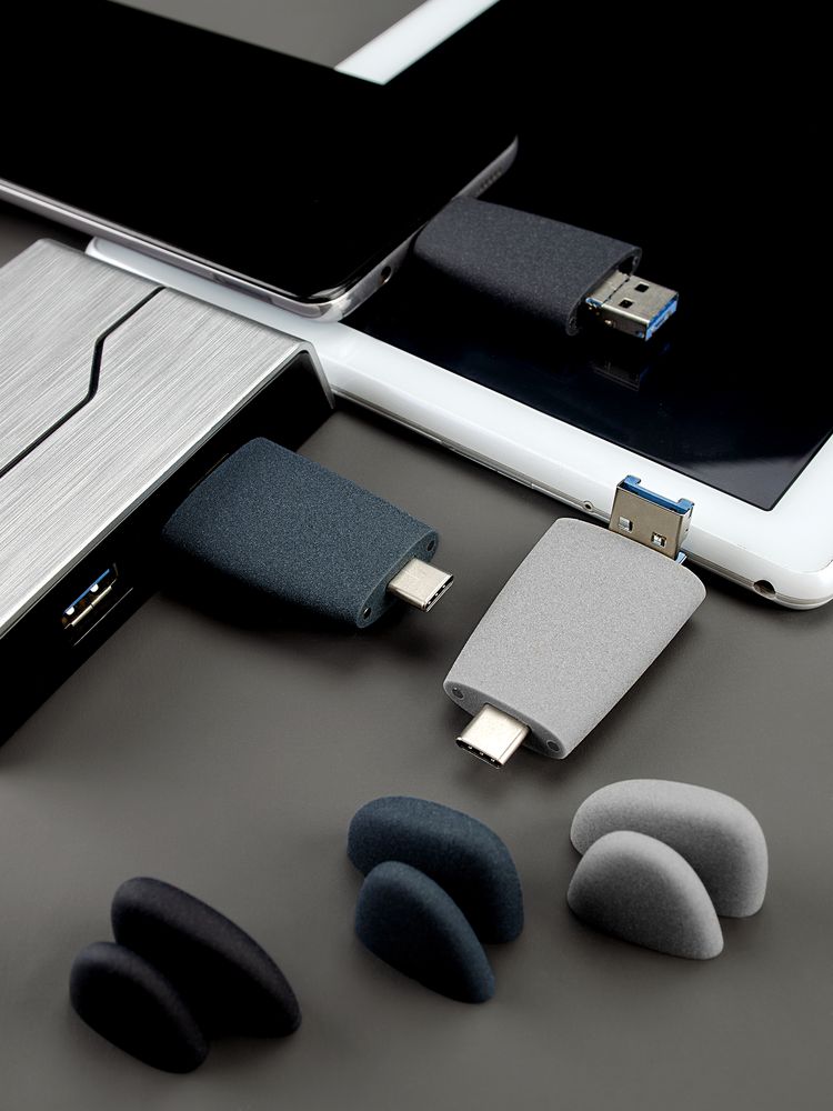 Флешка Pebble Universal, USB 3.0, серая, 64 Гб / Миниатюра WWW (1000)