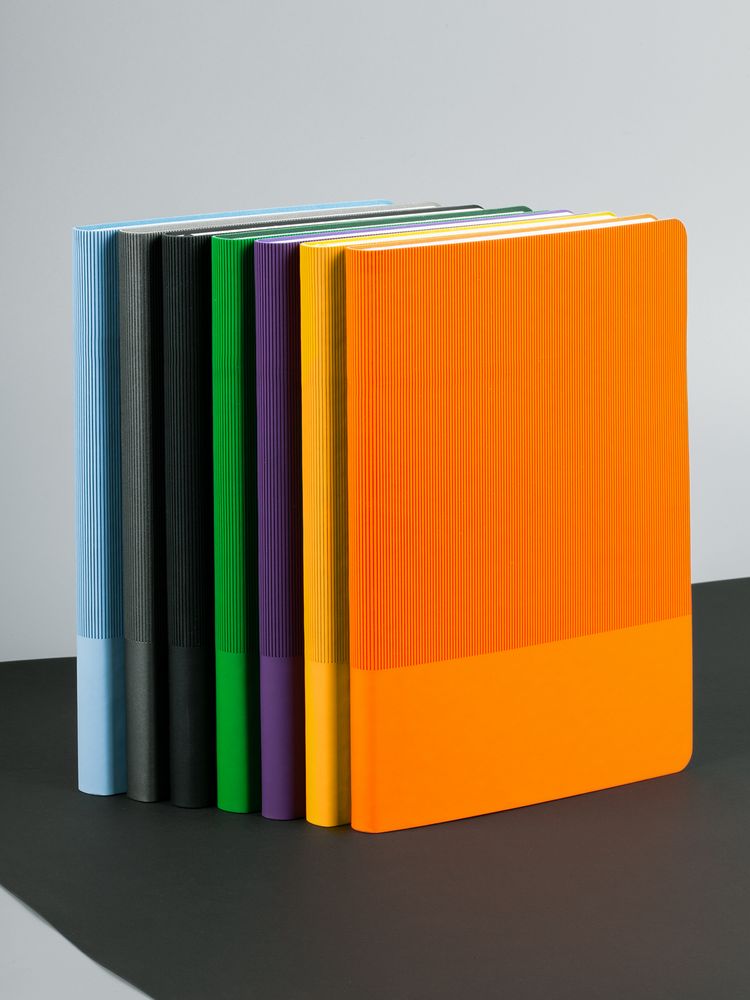 Ежедневник Vale, недатированный, фиолетовый / Миниатюра WWW (1000)