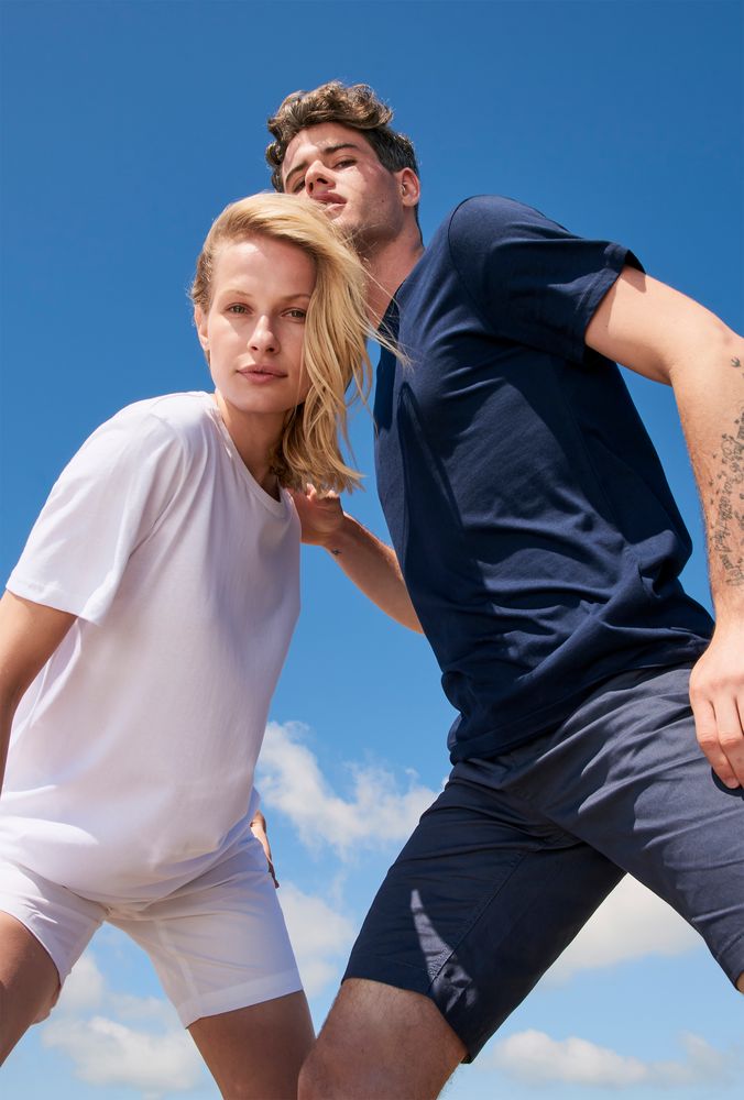 Футболка Odyssey, белая / Миниатюра WWW (1000)