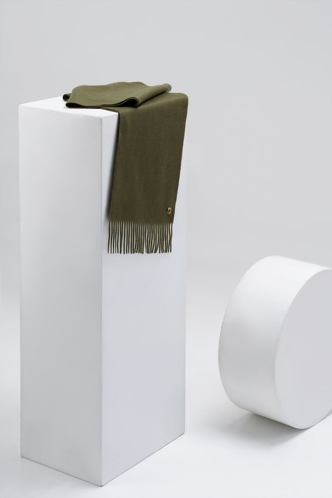 Шарф Graceful, зеленый (оливковый) / Миниатюра WWW (1000)