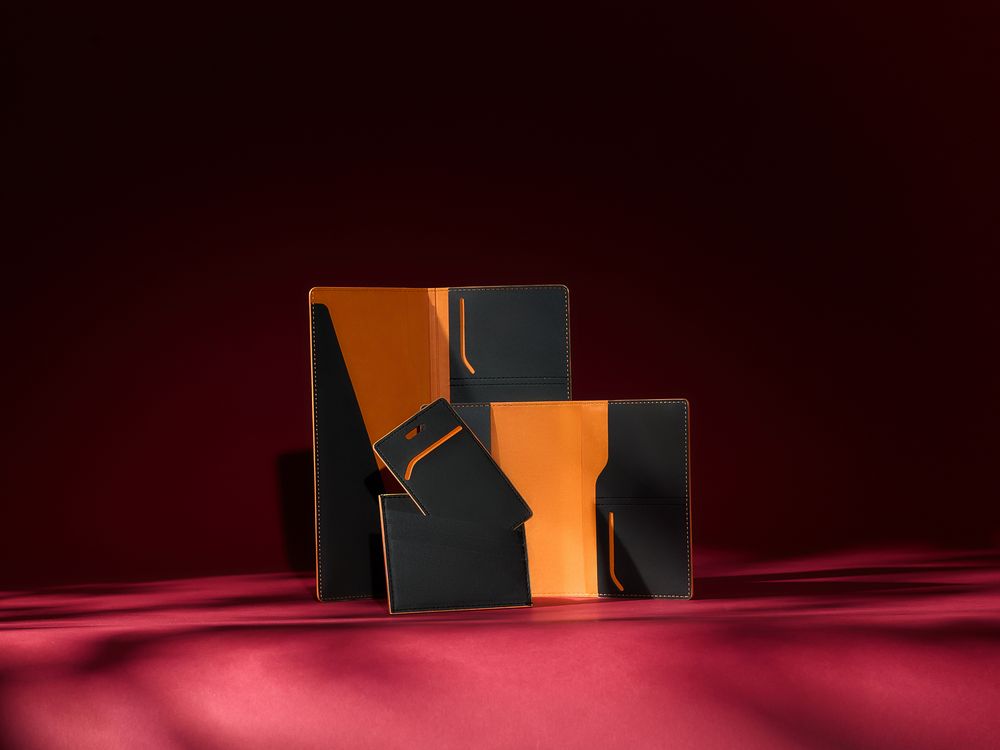 Картхолдер Multimo, черный с оранжевым / Миниатюра WWW (1000)