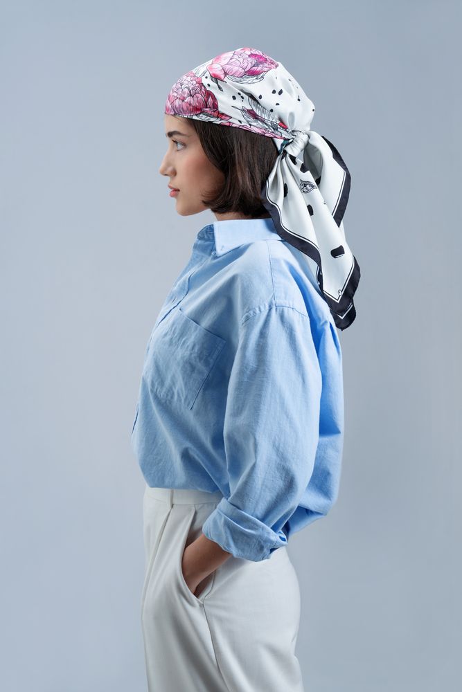 Платок шелковый Delicate, пионы / Миниатюра WWW (1000)