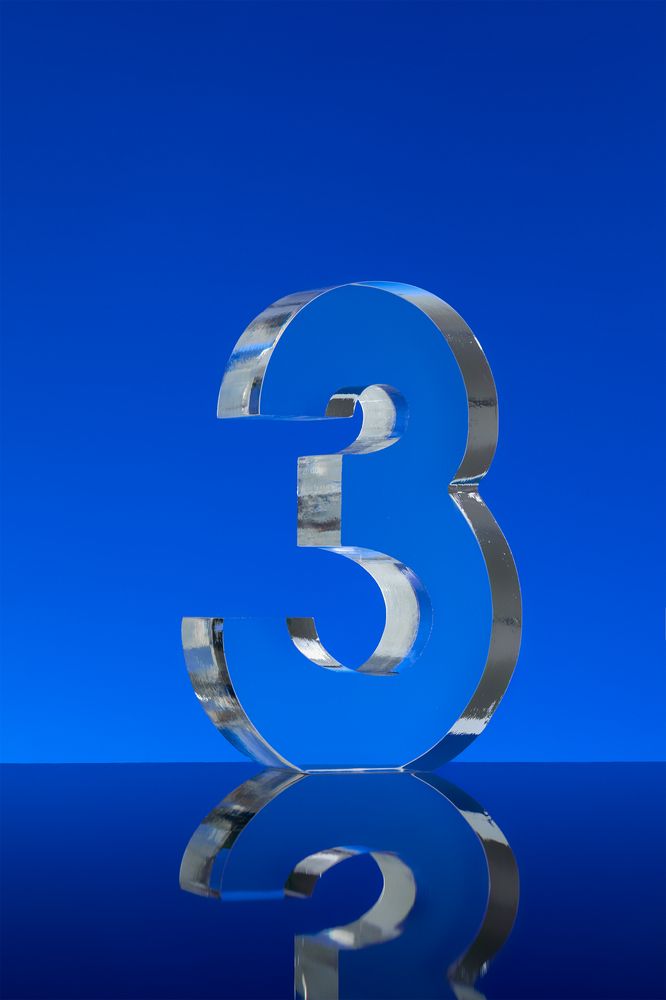 Cтела Born Leader 3 / Миниатюра WWW (1000)