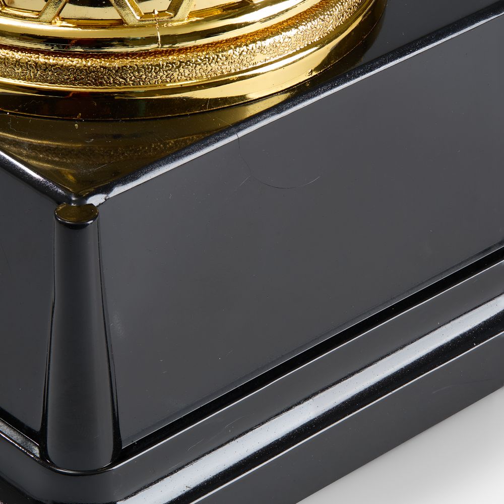 Кубок Meritus, большой, золотистый / Миниатюра WWW (1000)