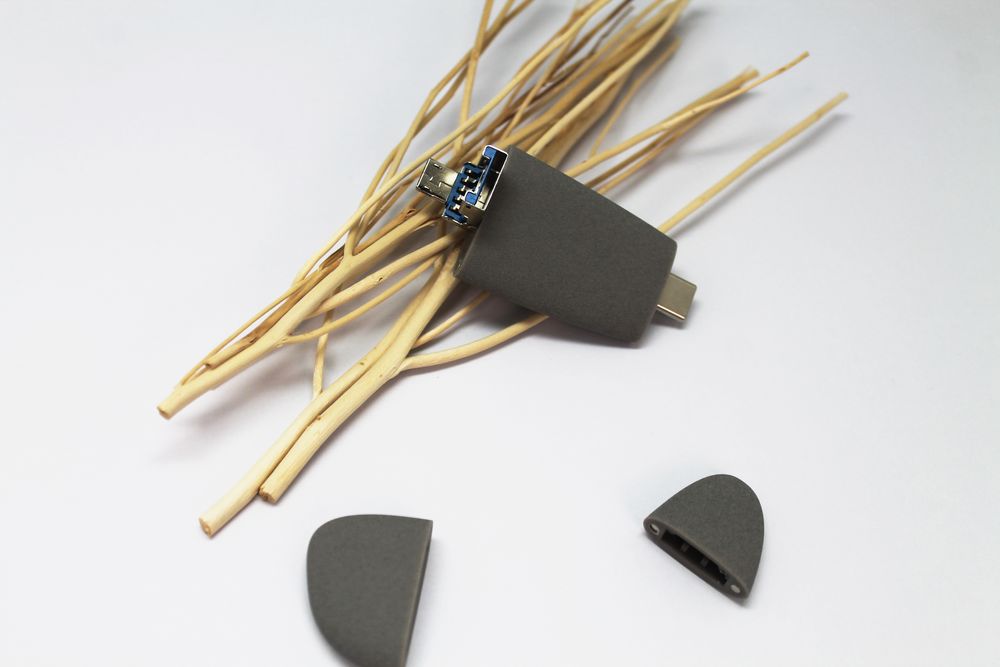 Флешка Pebble Universal, USB 3.0, черная, 32 Гб / Миниатюра WWW (1000)