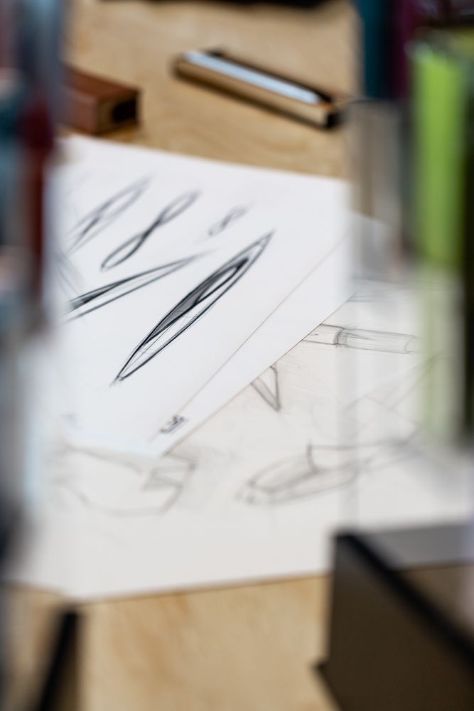 Вечная ручка Aero, темно-серая / Миниатюра WWW (1000)