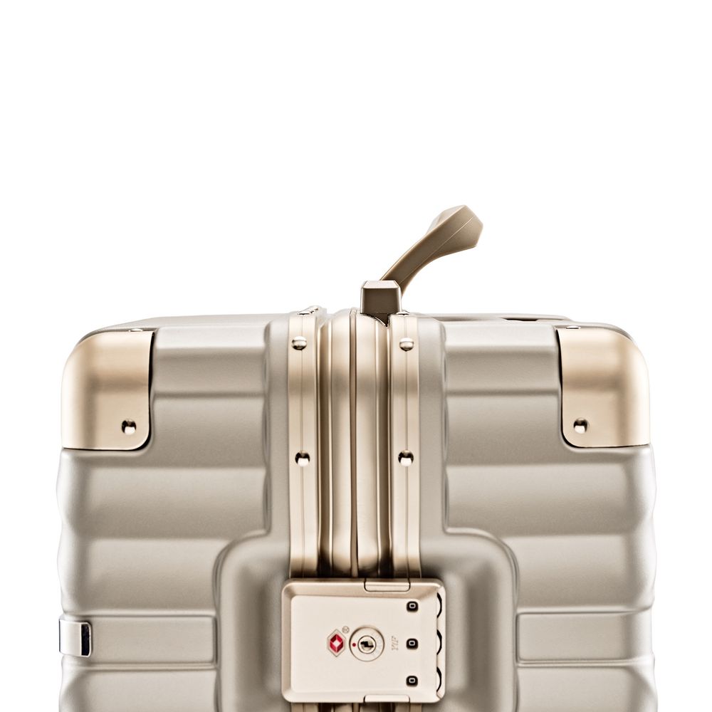 Чемодан Aluminum Frame PC Luggage V1, золотистый / Миниатюра WWW (1000)